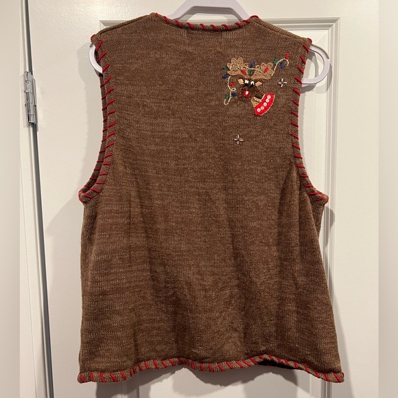 EUC vintage holiday vest - Picture 3 of 3